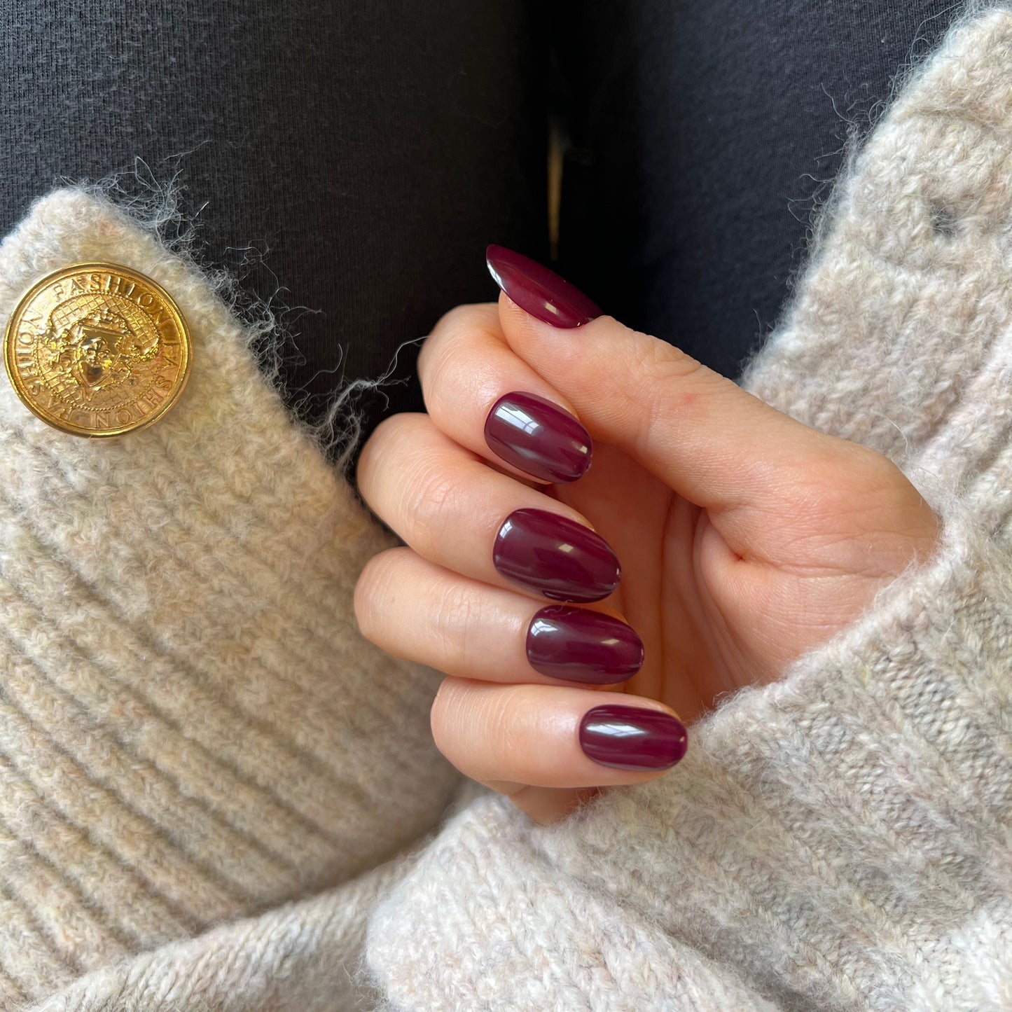 Royal Plum (Short Oval)