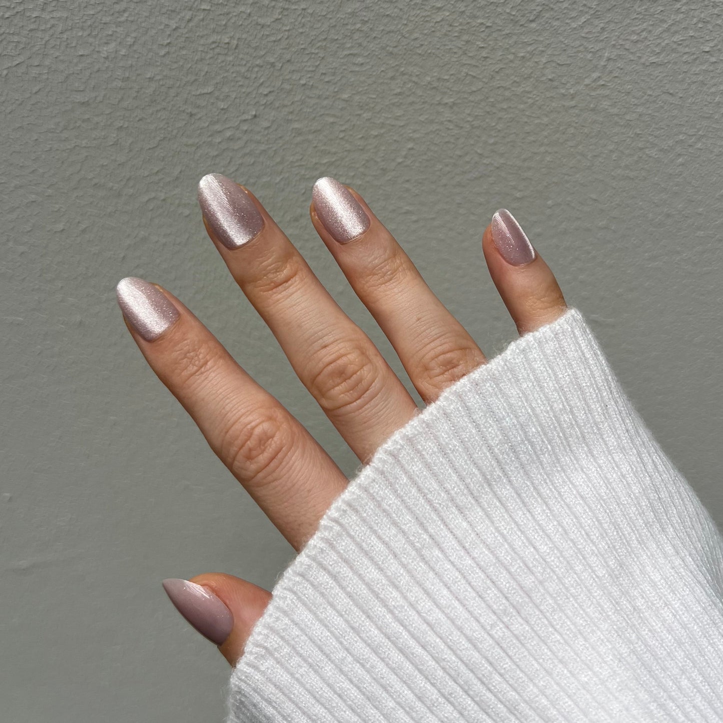 Glow (Short Oval)