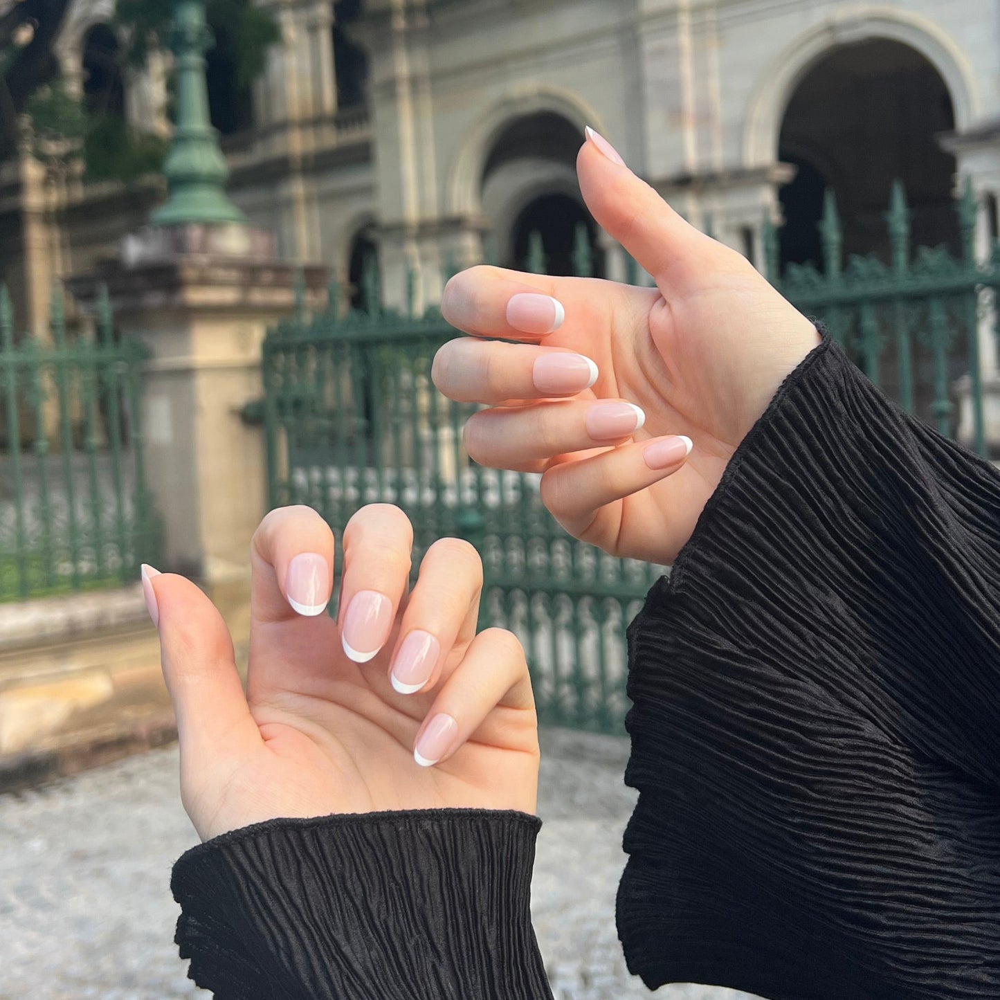 It Girl (Short Oval)