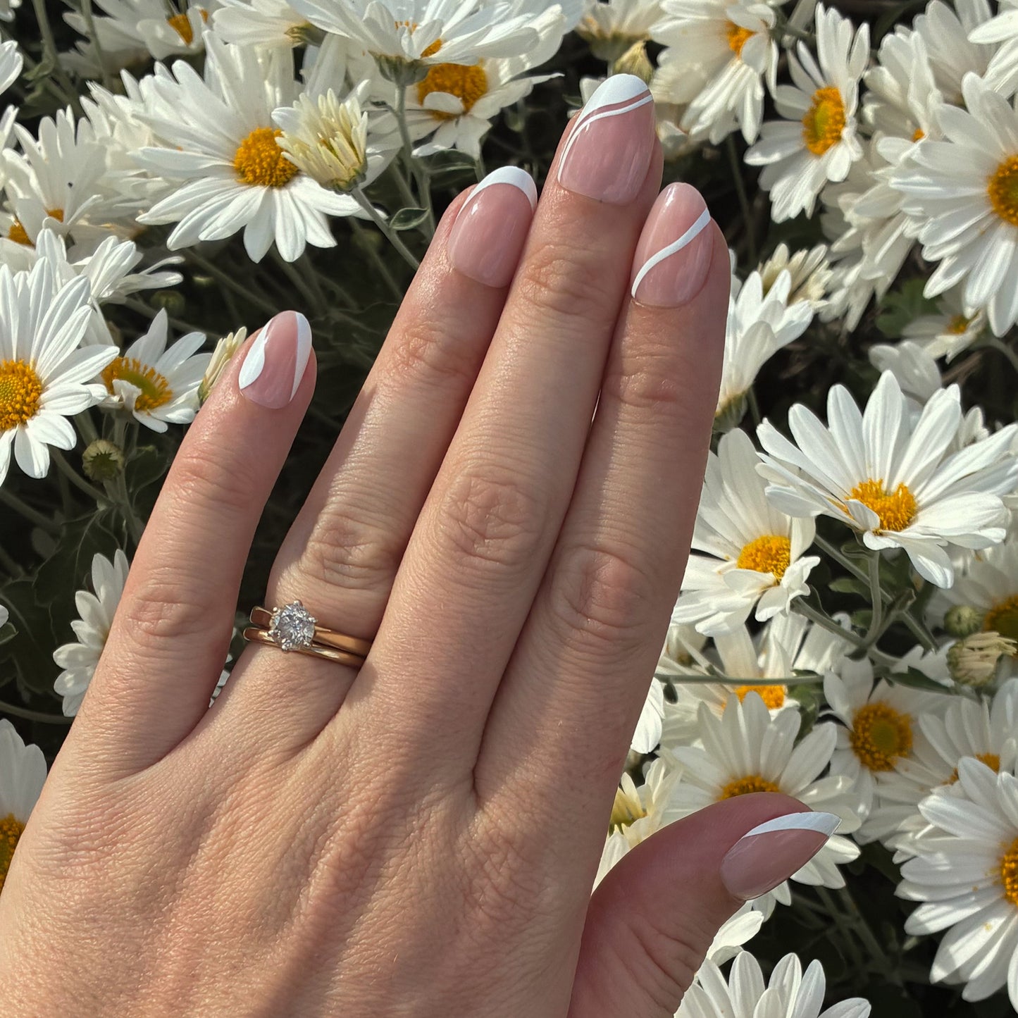 Soft Whisper (Short Oval)